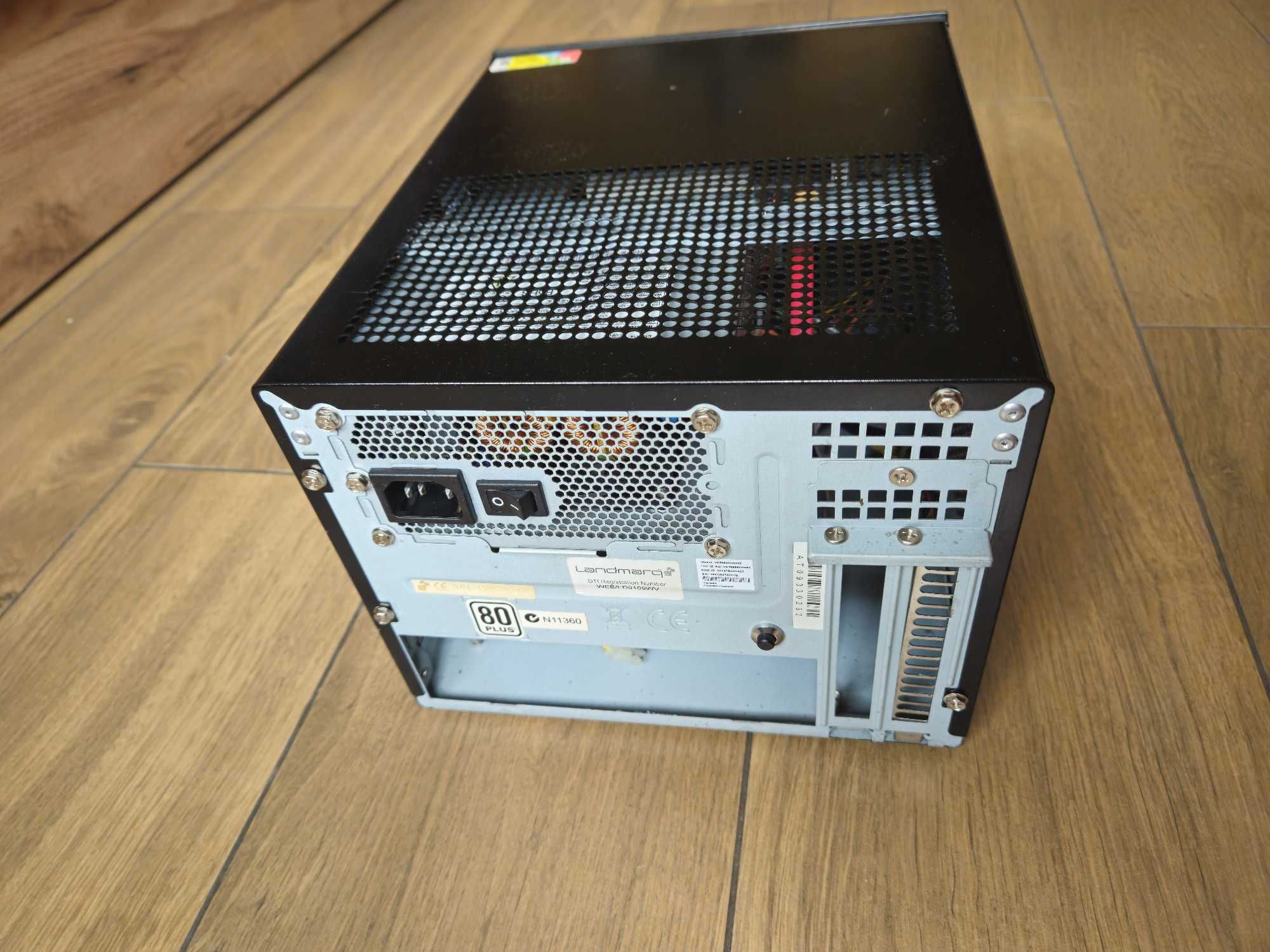 Silverstone SG06 Black Cube Mini-ITX Case  + Zasilacz Fortron SFX 300W