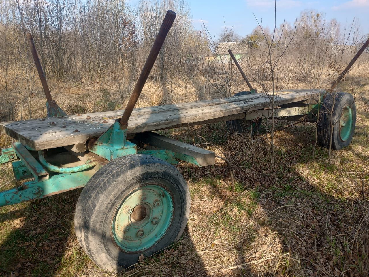 Продам віз до трактора  міцний
