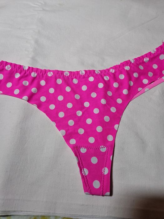 Figi-stryngi damskie rozmiar XL skład poliamid 90%