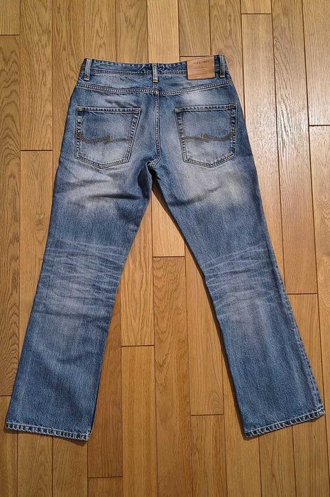 Spodnie Jack&Jones, model Bootcut, rozm. 32/32. Używane, ale jak nowe.
