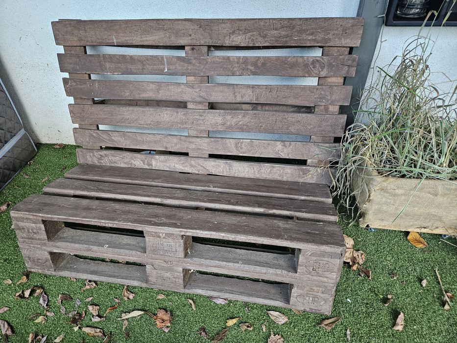 Siedzisko z paleta fotel leżak krzesło ogrodowe