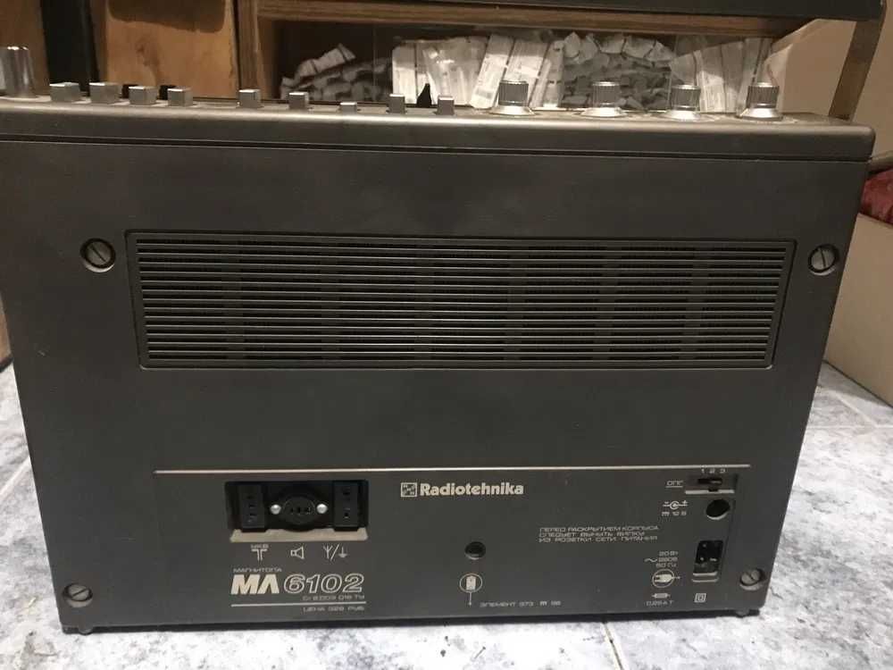 Магнітофон касетний Радіотехніка ML6102