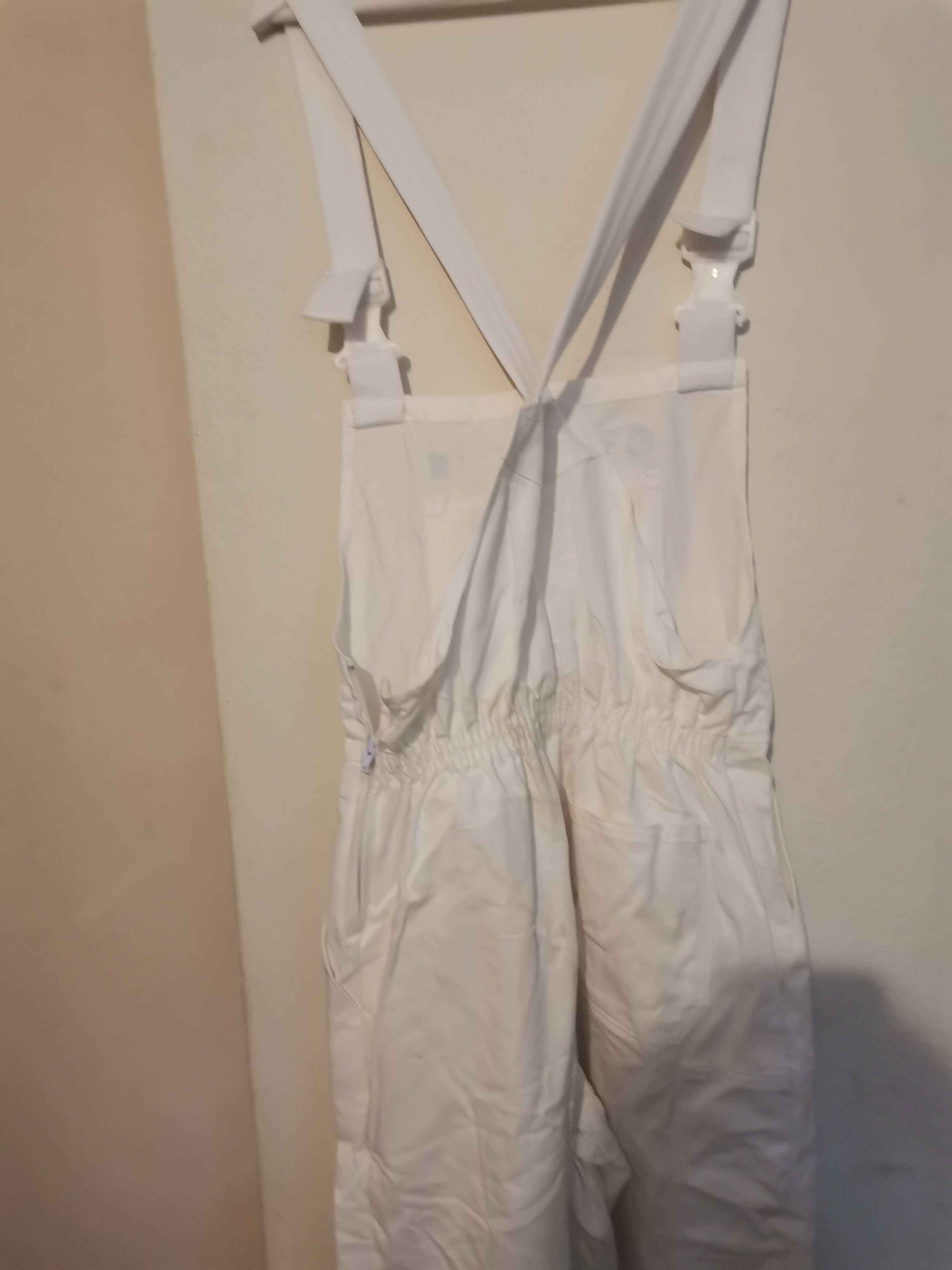 Nowe białe spodnie ogrodniczki  uniform   klm kleding  r. 40