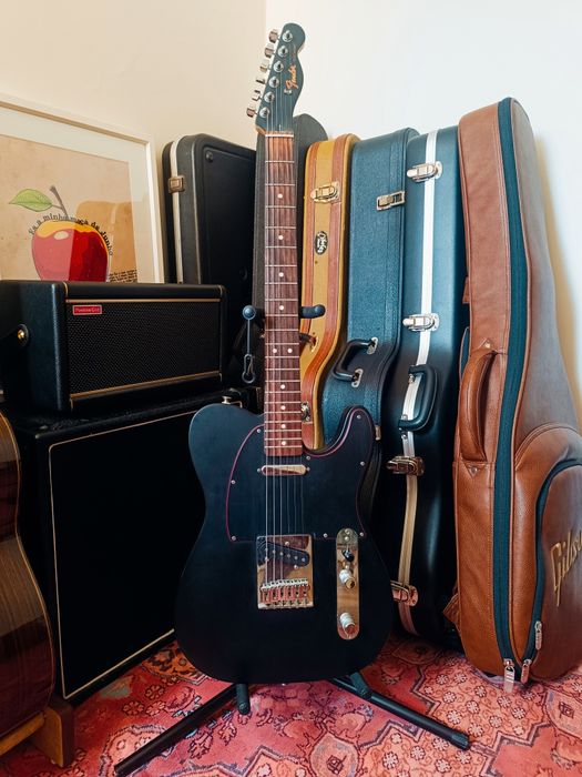 Fender Telecaster MIM Noir Redline Special Edition