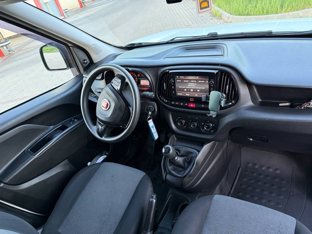 Doblo Maxi Fiat 1.6 trekking 2022r 88tys km camper