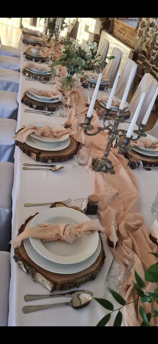 Muślinowe bieżniki na stół pudrowy róż 60 x 400 cm 5 sztuk ślub wesele