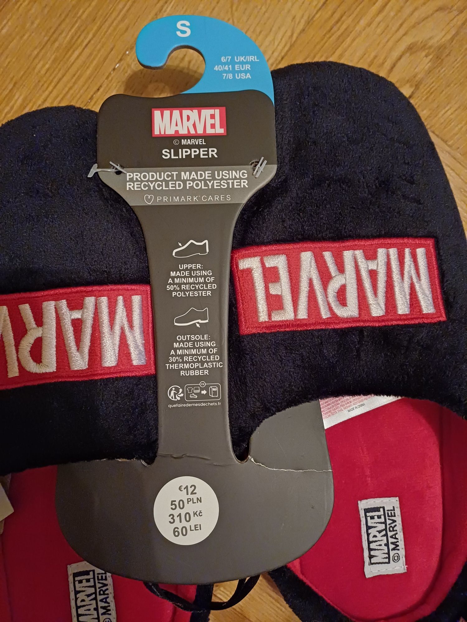 Набір капці та шкарпетки (2 шт) Marvel