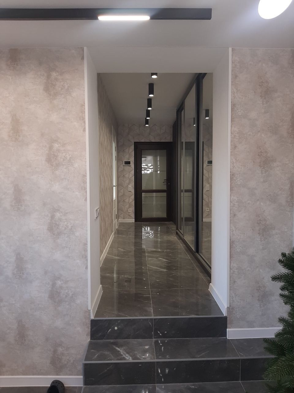 Ексклюзивний продаж! Новобудова, 2 незалежні половини з технікою, мебл