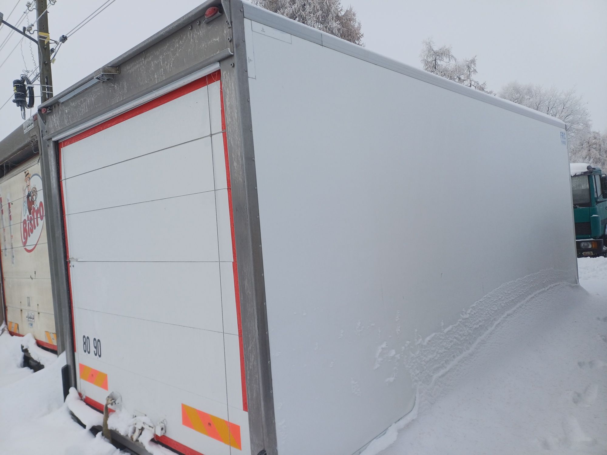 Chłodnia Kontener 6.5m ładny czysty z transportem transportem
