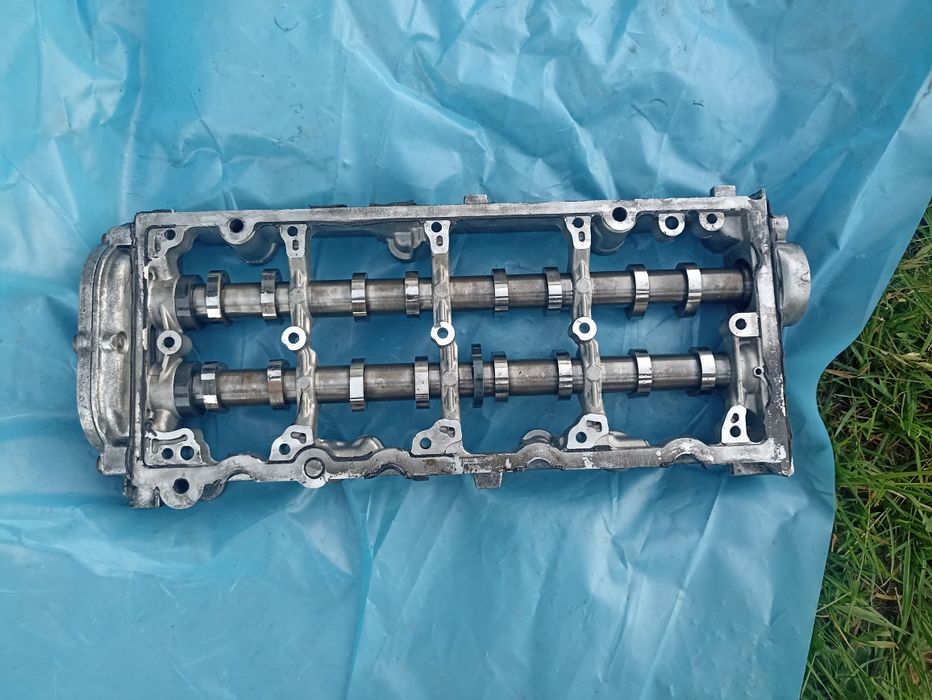 Розподільний вал Volkswagen Crafter 2018