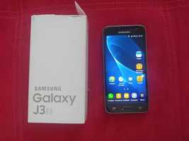 Телефон Samsung Galaxy J3