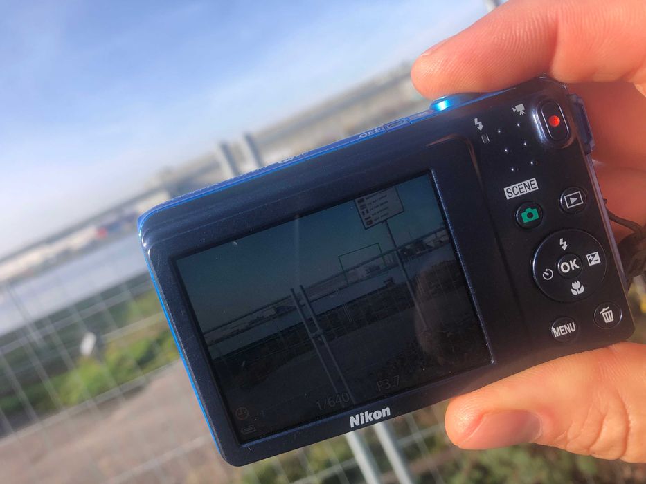 Aparat Cyfrowy Kamera Nikon Coolpix S3700 Lineart 
20,0 MP