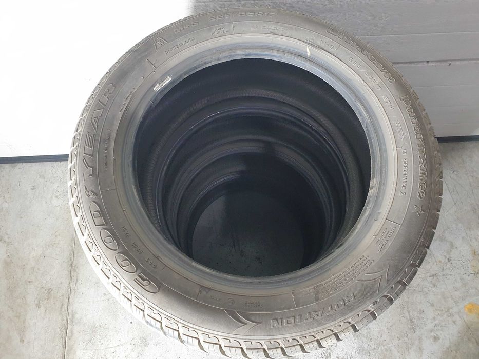 4szt. 225/55/17 97H Goodyear UG Performance 2 6,5mm 2020r [ 418 ]