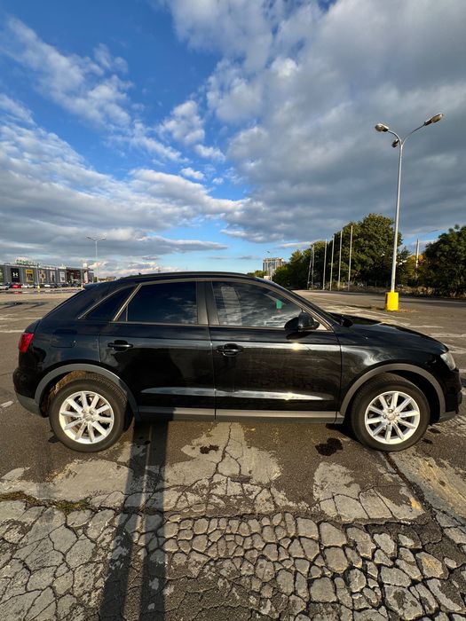 Продам audi q3 2014 року.