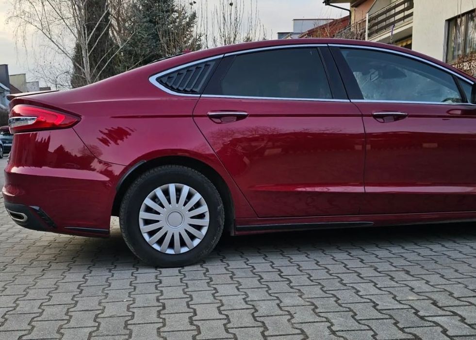 Ford Fusion 2019