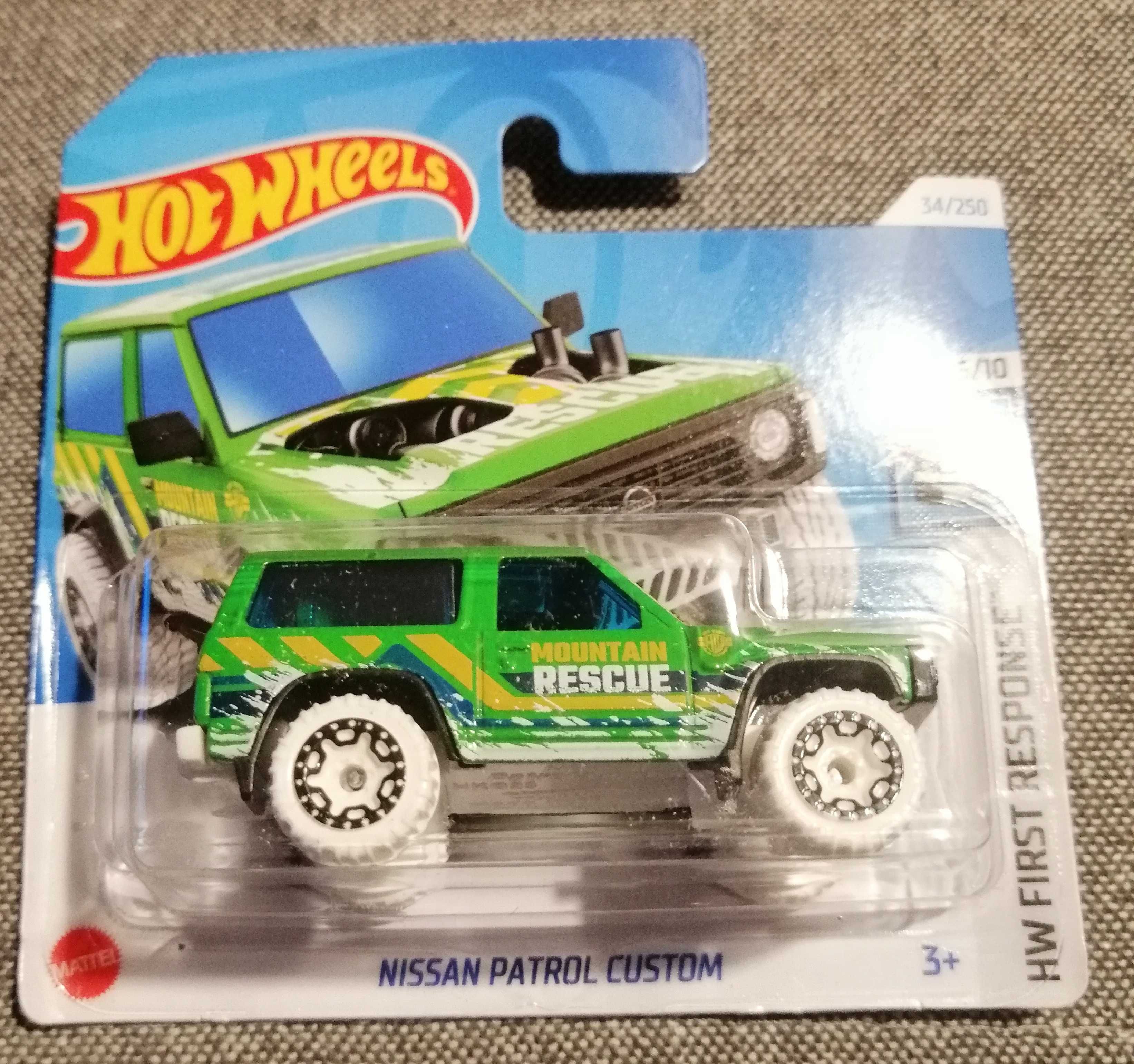 Hot wheels nissan patrol custom