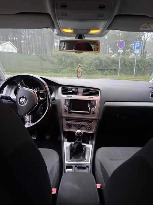 VW Golf VII 1,6 TDI R Line