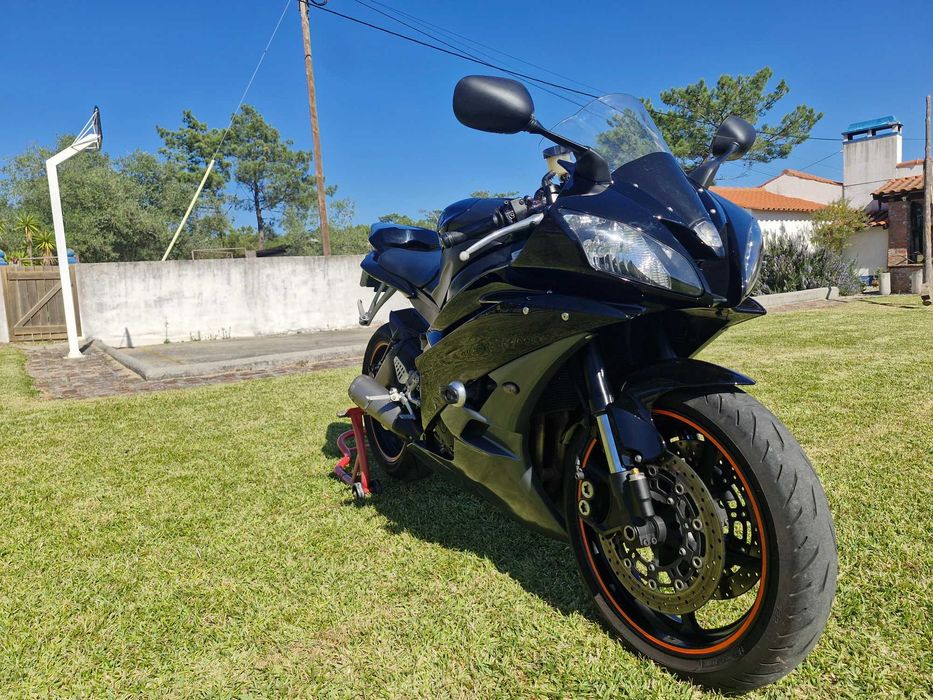 Yamaha yzf r6 Rj11