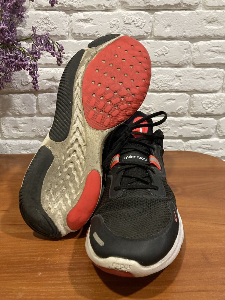 Nike batai React Mile