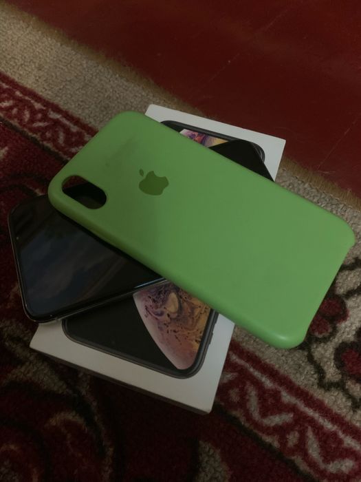 Продам iphone x 64
