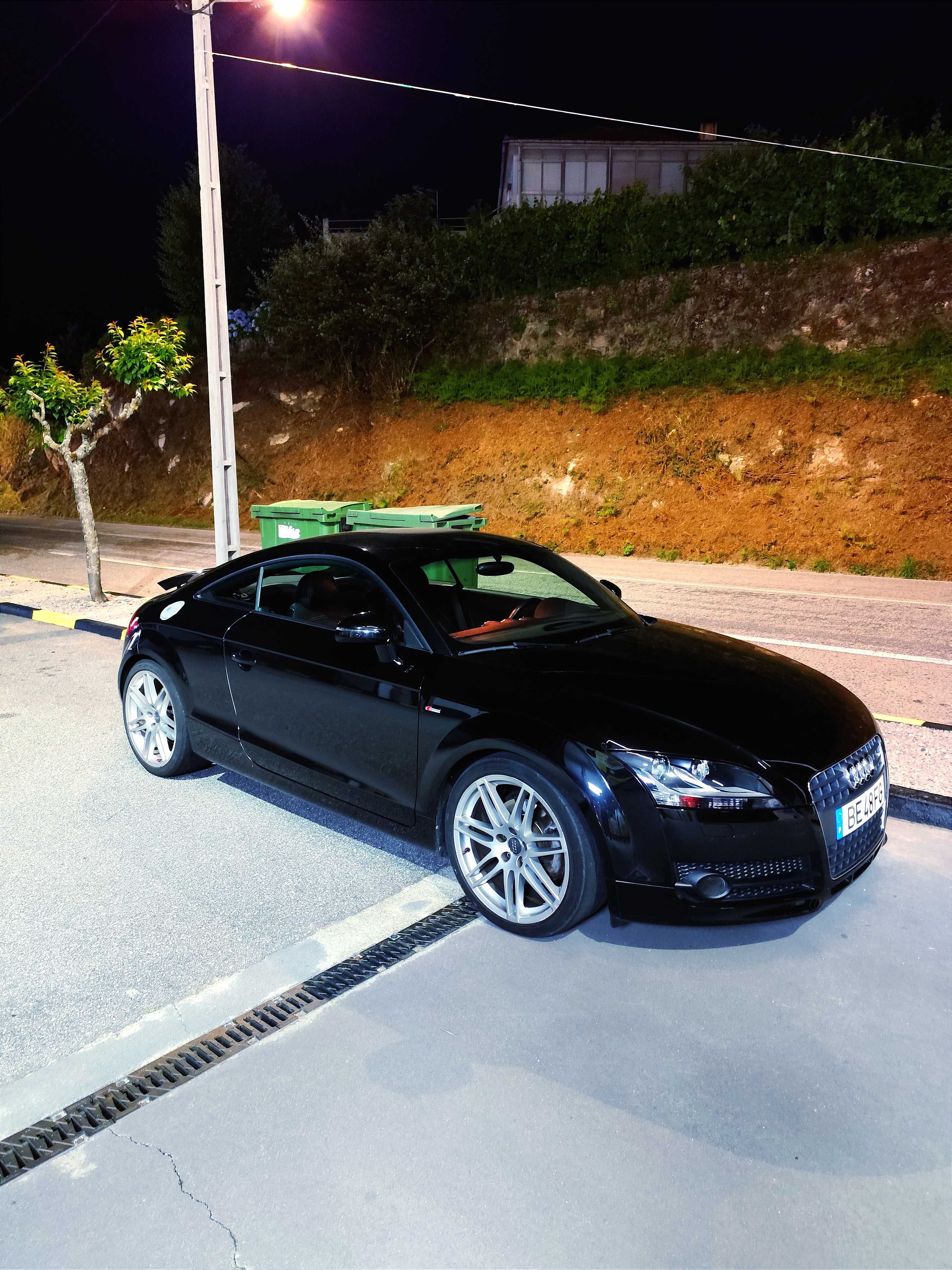 Audi tt s- line , carro de garagem