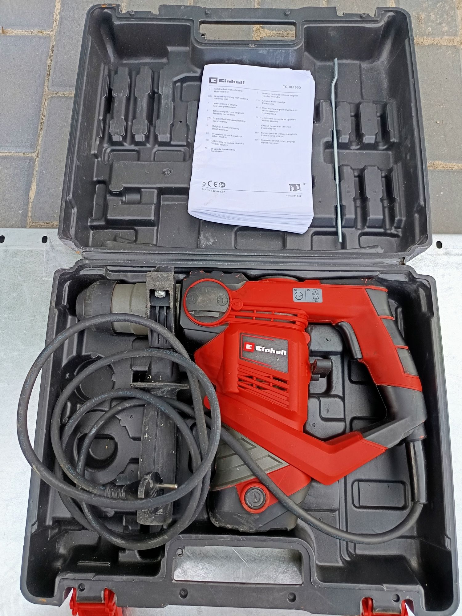 Młot udarowy Einhell TC-RH 900