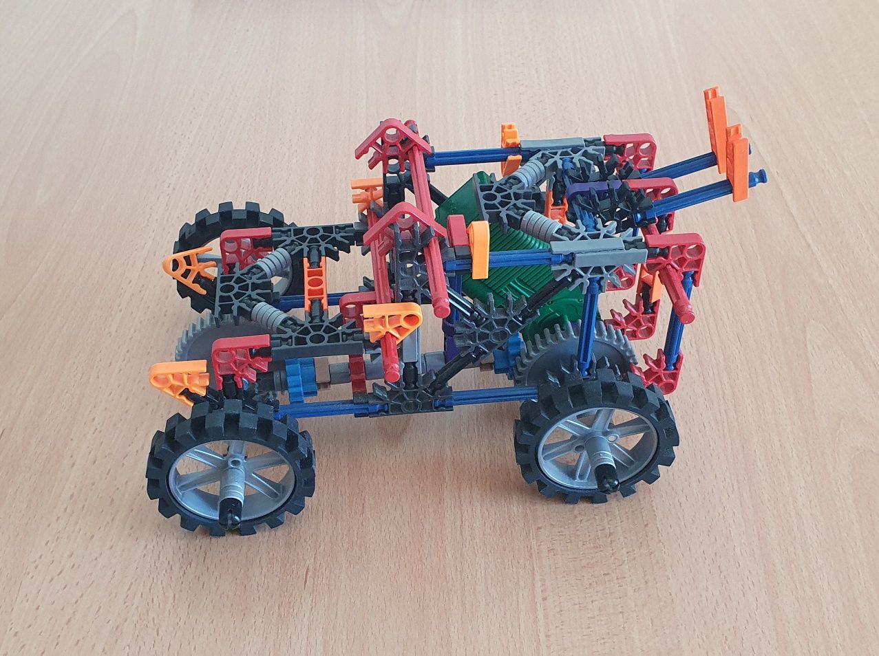Camião Demolição Knex