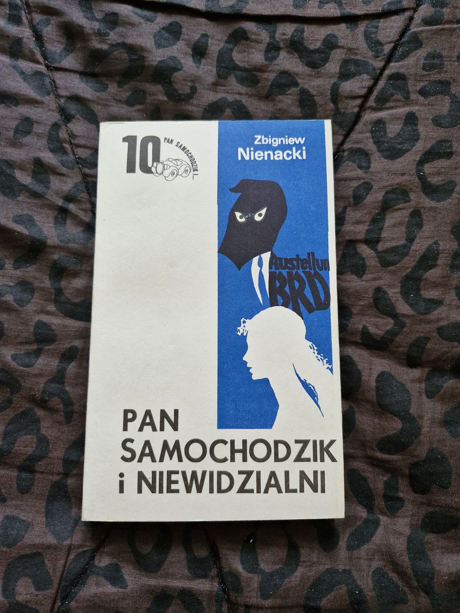 Pan Samochodzik i Niewidzialni Zbigniew Nienacki