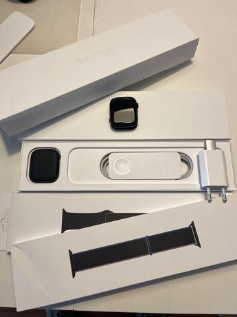 Apple Watch Series 7 GPS + Cellular - 45mm