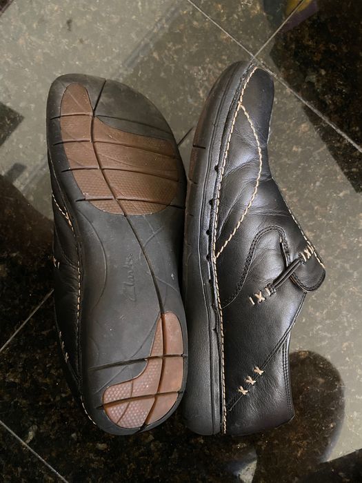 Sapatos Clarks Pretos