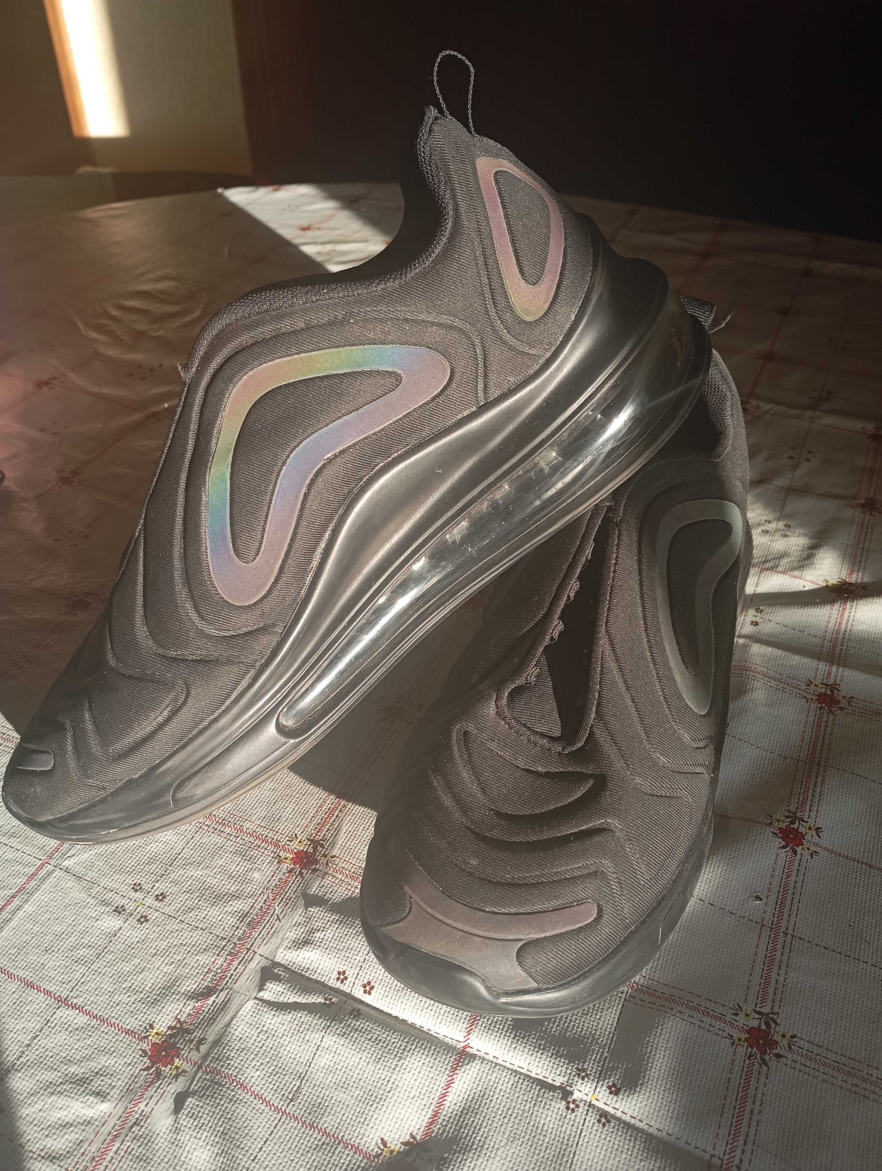 Tenis unisexo Nike Airmax 720 n40