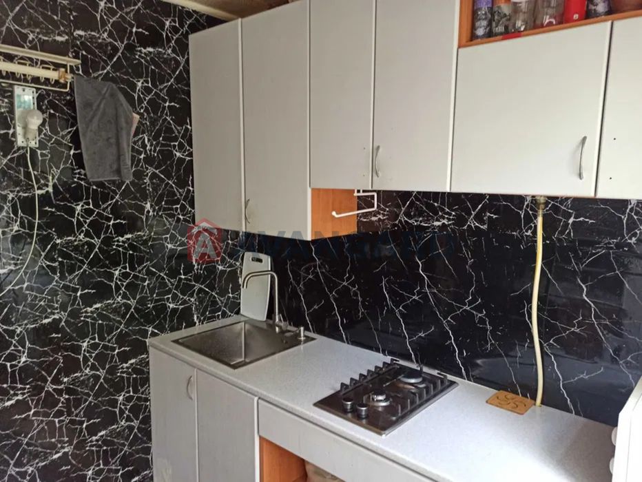 Продається 2-кімн. кв-ра у районі Зелена