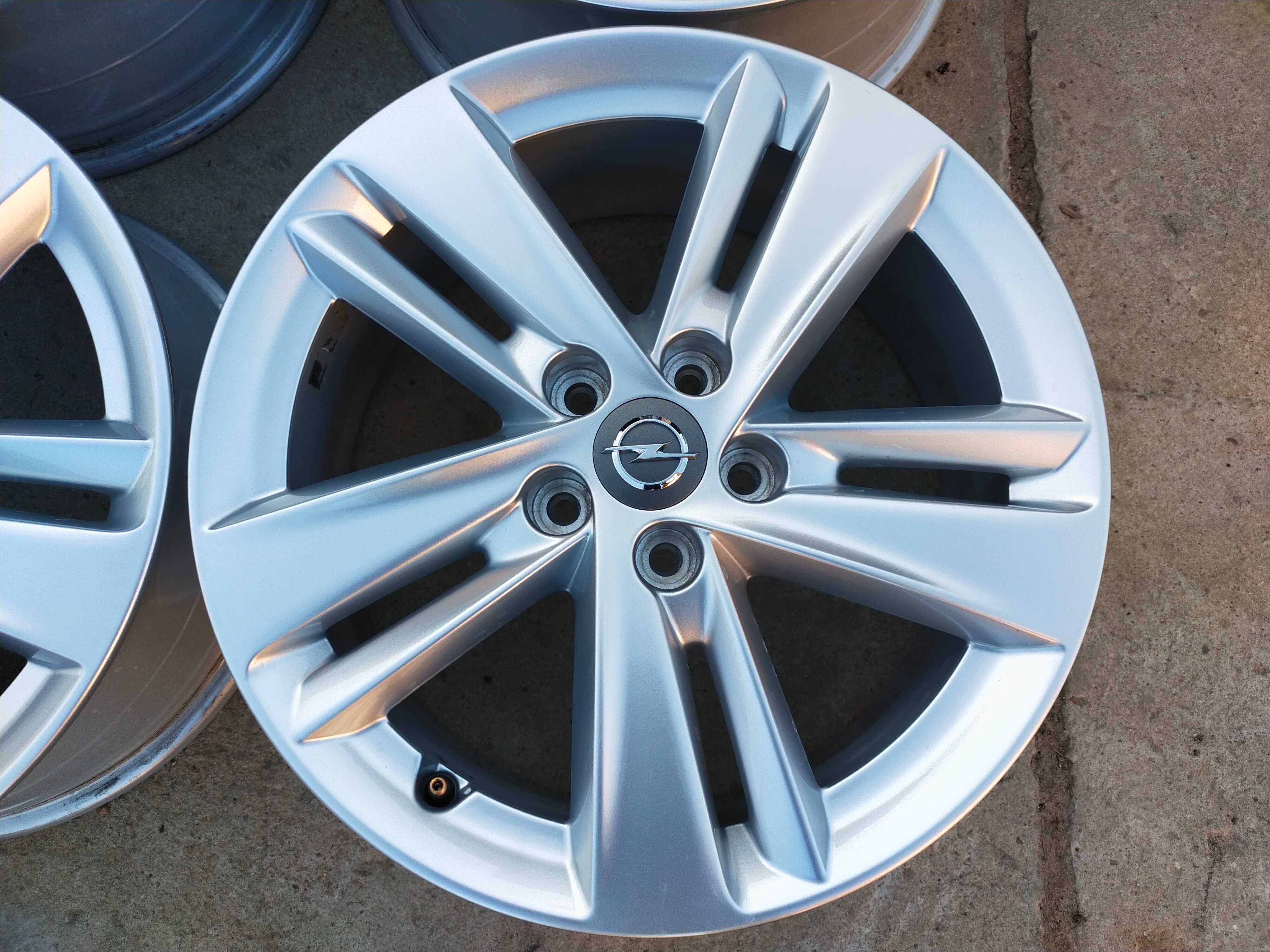 Alufelgi 17'' 5x108 Opel, Ford, Volvo