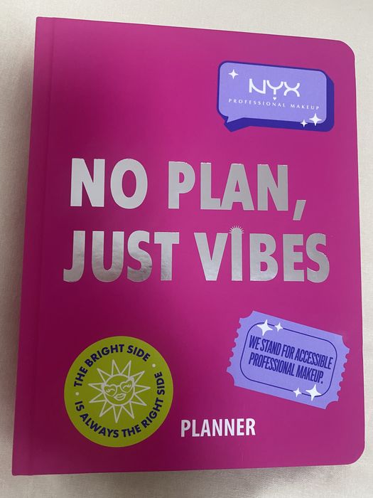 Блокнот-планер в лінію