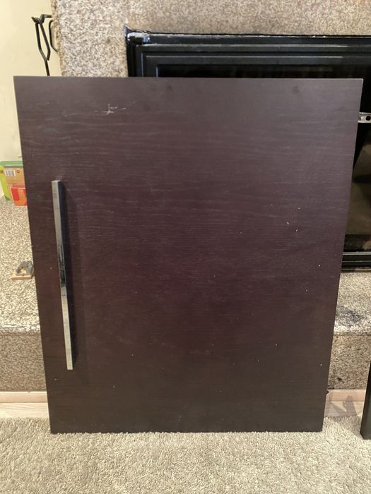 Estante modular e móvel para televisão