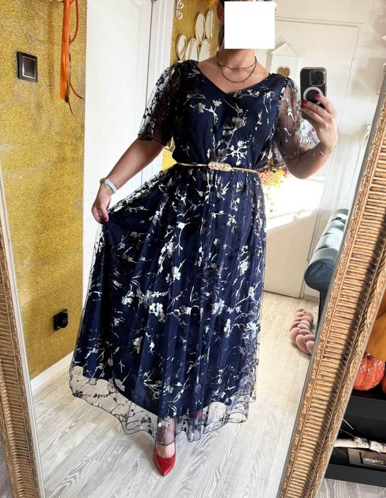 Granatowa sukienka maxi 50