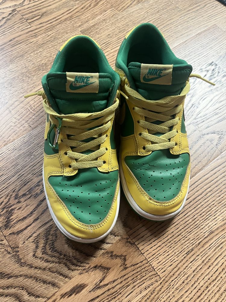 Nike dunk reverse brazil