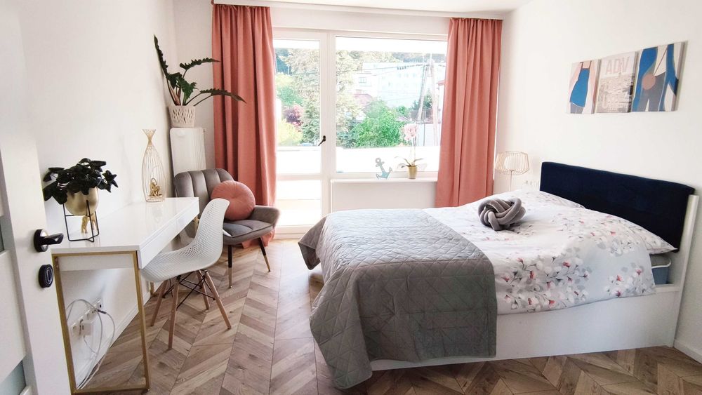 Mieszkanie na Wynajem GDYNIA nad Morzem Noclegi Urlop 6 Święta Office