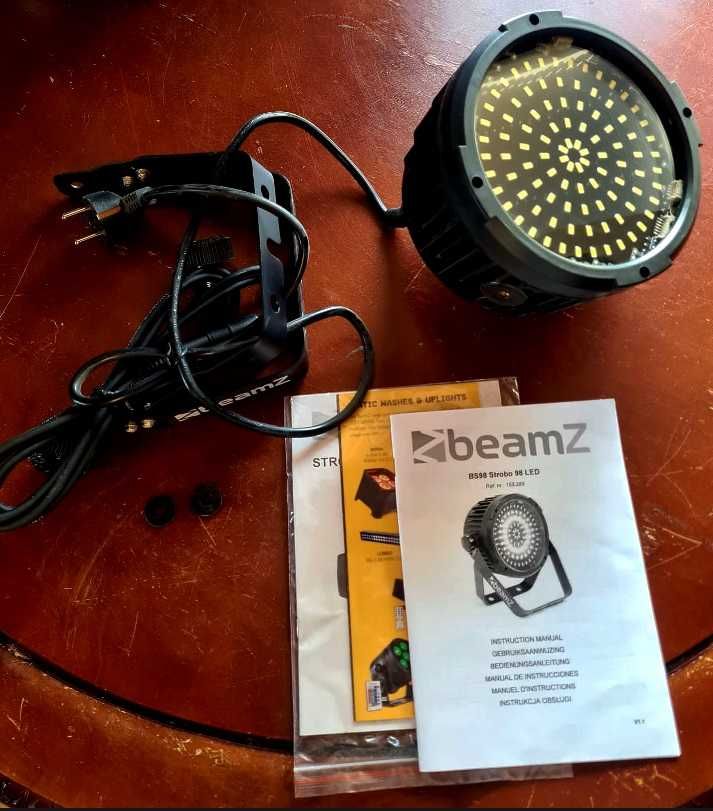 Stroboskop 98 LED BeamZ BS98