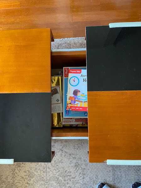 mesa sala estar com arrumaçao, moderna e com charme