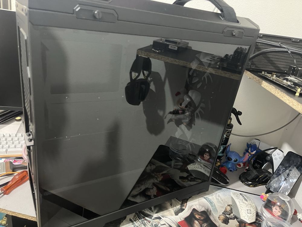 Vendo caixa tuf gaming como nova uzada 1 mes