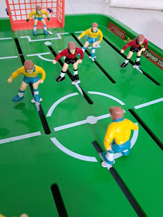 Гра настінна футбол, супер ліга чемпіонів