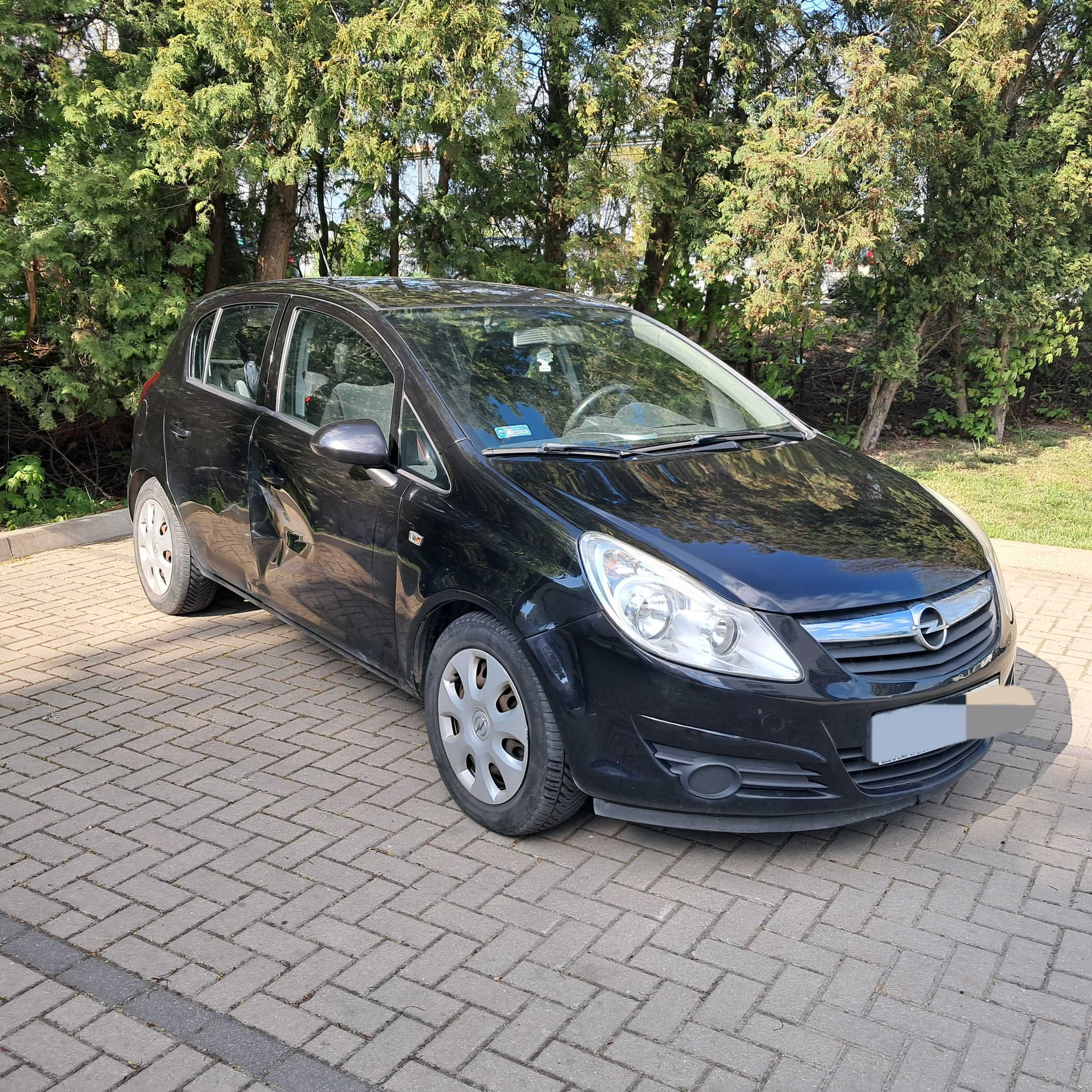 Opel Corsa 1,2 B + G