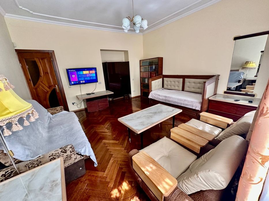 Оренда будинку (спарка) вул.Антоновича, розглядають з тваринами.