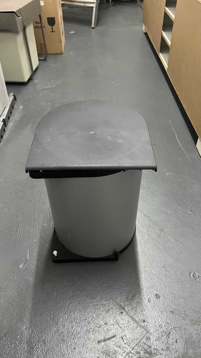 Caixote Lixo Interior Móvel