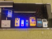 Pedalboard gitarowy hardcase  85*46 cm wraz z zabudowanym zasilaczem