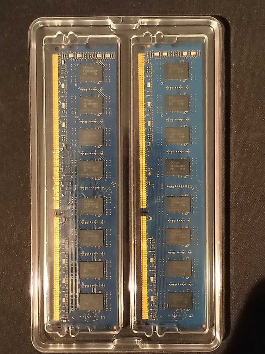 Pamięć RAM PC DIMM DDR3 SKhynix 2x8GB PC3-12800U 1600MHz