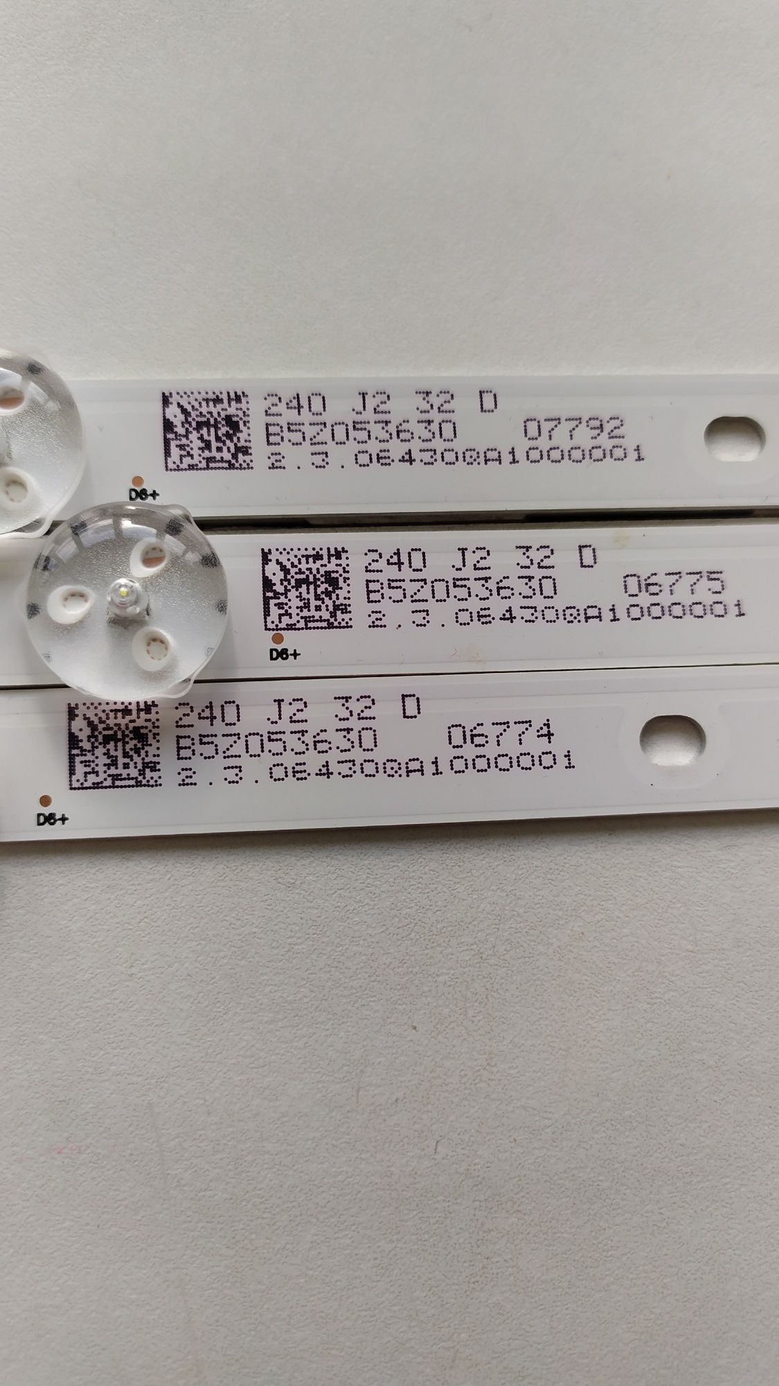 LED подсветка телевизора CV950D4-B42 /45LED4500 Samsung