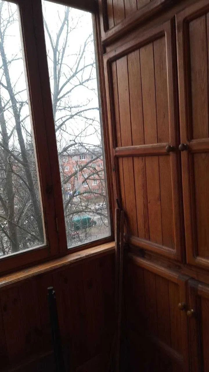 Продам 2х ком. кв-ру, Космос, ул. Северокольцевая 4эт. 5 ти этажного д
