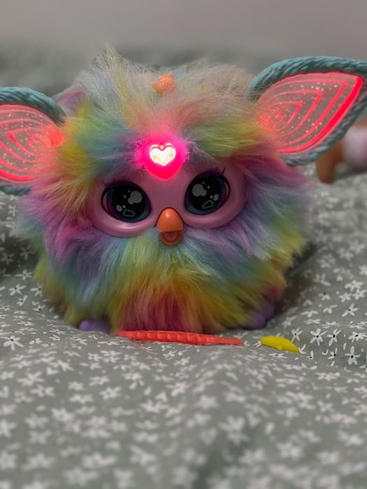 Hasbro Furby 2.0 Tęczowy